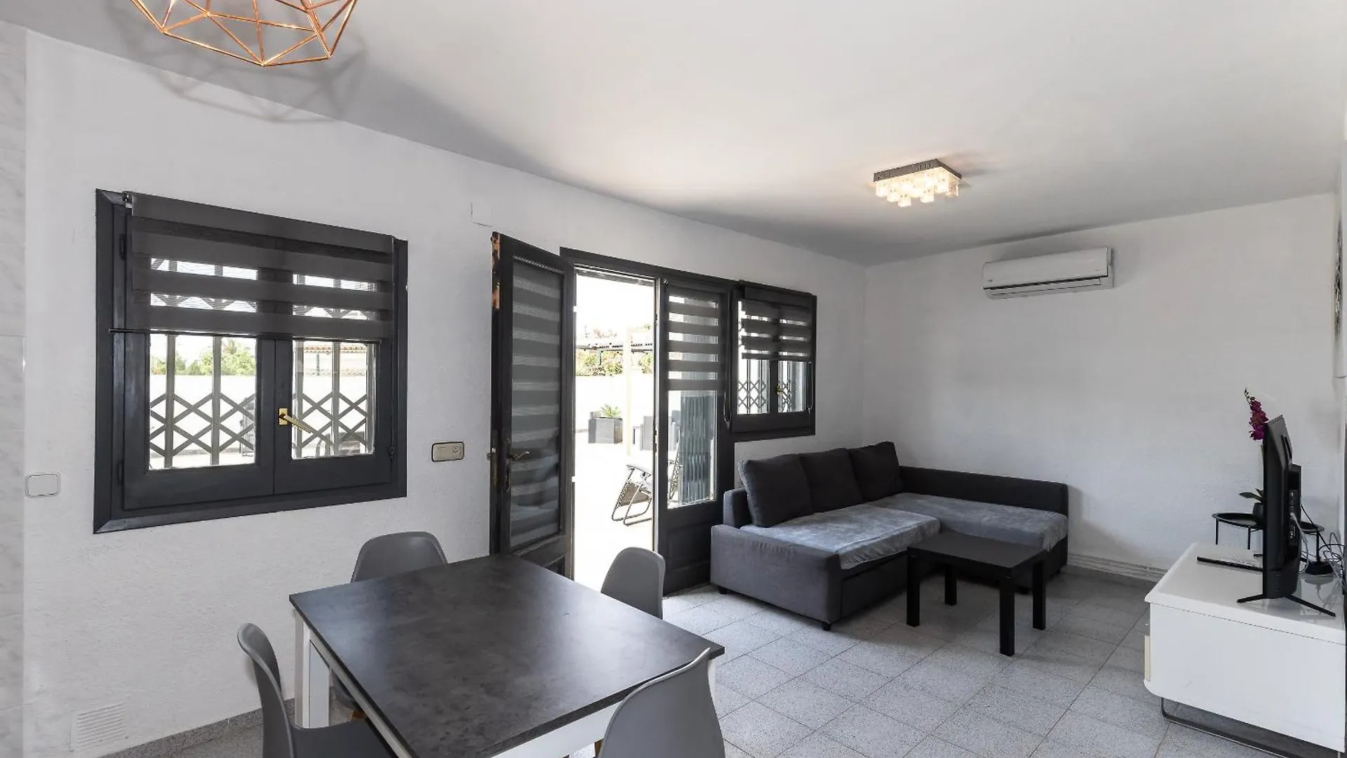 Apartment Rentalmar Casa Les Salvies Mont-roig del Camp